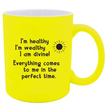 Deine Tasse mit Manifestations-Power in Neon-Gelb